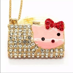 *BUY FOUR ITEMS GET THIS AS A FIFTH ITEM FREE